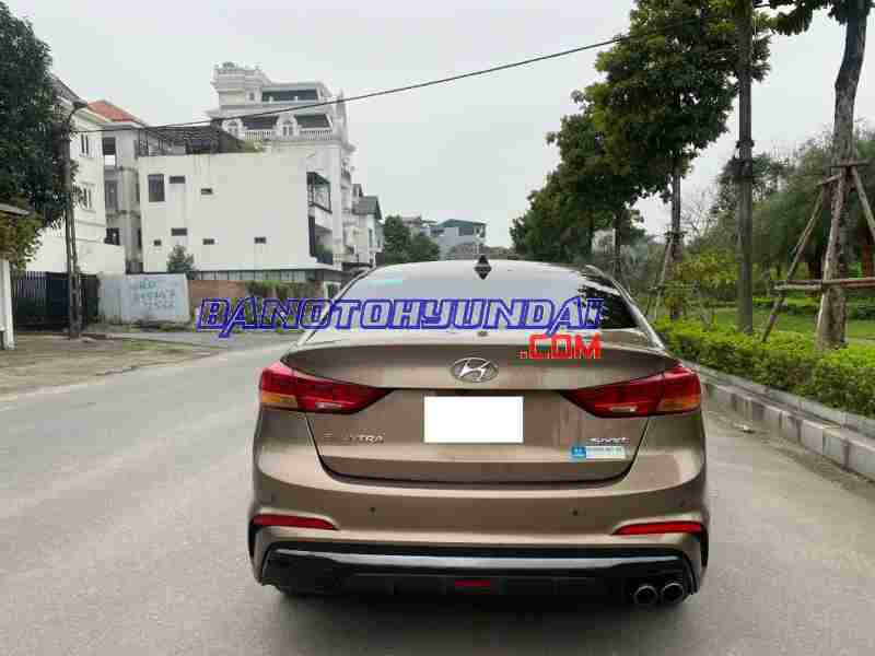 Cần bán nhanh Hyundai Elantra Sport 1.6 AT 2018 cực đẹp
