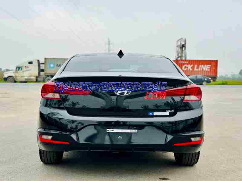 Cần bán xe Hyundai Elantra 2.0 AT 2020, xe đẹp