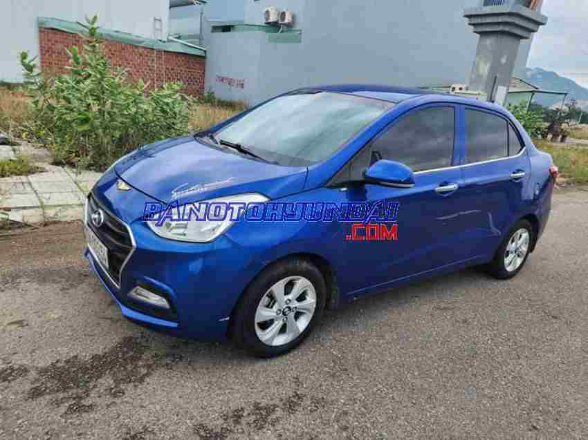 Cần bán xe Hyundai i10 Grand 1.2 MT màu Xanh 2017