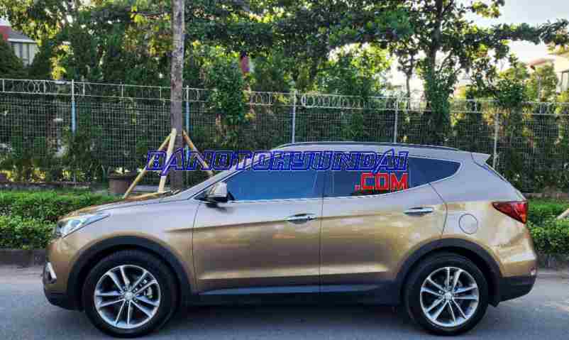 Cần bán Hyundai SantaFe 2.2L 4WD 2018, xe đẹp giá rẻ bất ngờ