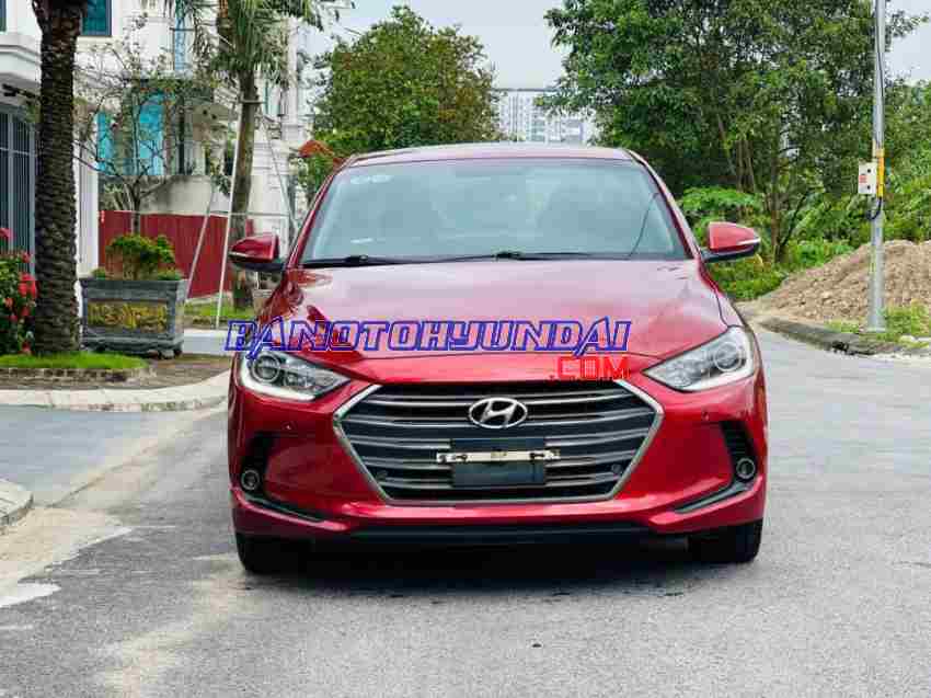 Cần bán gấp Hyundai Elantra 2.0 AT 2018 - Xe đẹp - Giá tốt