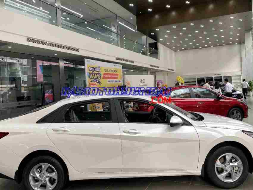 Bán Hyundai Elantra 1.6 AT Tiêu chuẩn đời 2024 quá đẹp