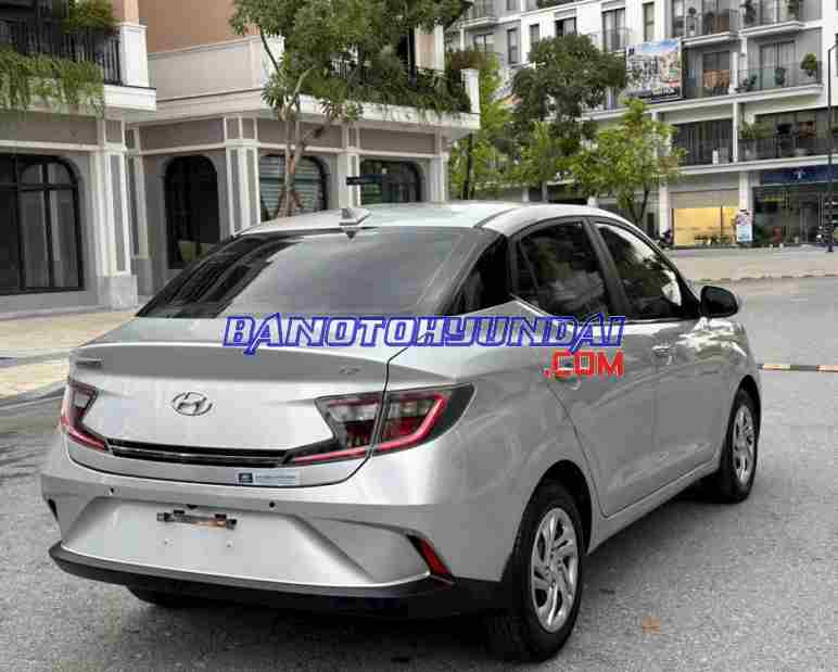 Cần bán xe Hyundai i10 1.2 MT Tiêu Chuẩn 2021 Số tay màu Bạc