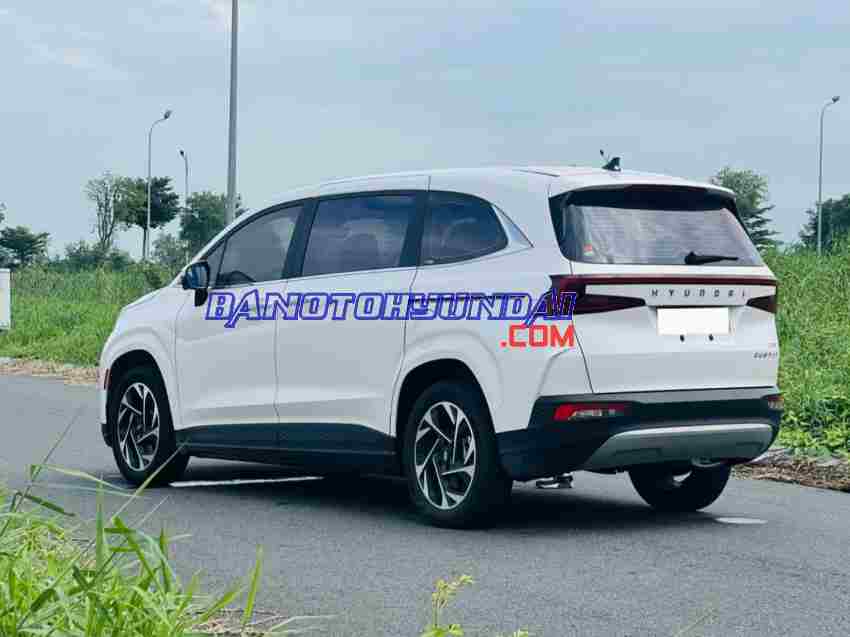 Cần bán gấp Hyundai Custin Cao Cấp 2.0T đời 2023, màu Trắng