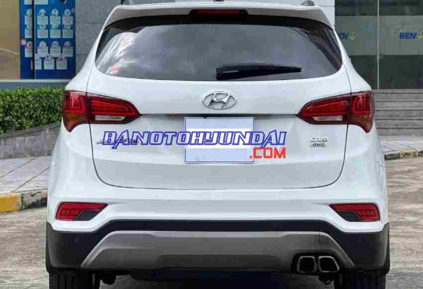 Cần bán Hyundai SantaFe 2.2L 4WD 2018, xe đẹp giá rẻ bất ngờ