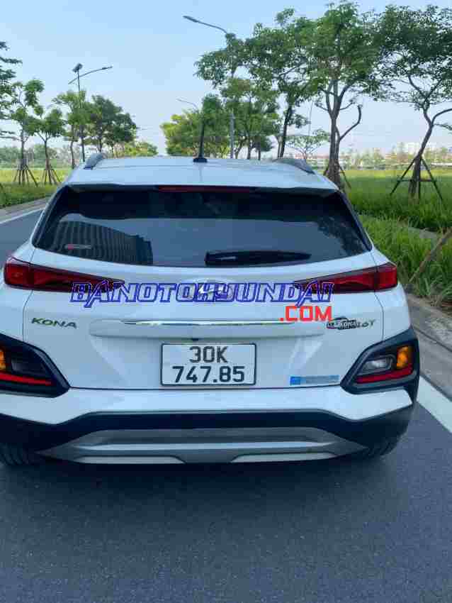 Cần bán xe Hyundai Kona 1.6 Turbo đời 2020