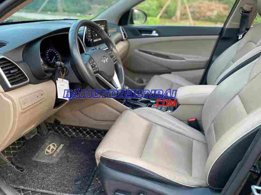 Cần bán gấp xe Hyundai Tucson 2.0 ATH 2020 màu Đen