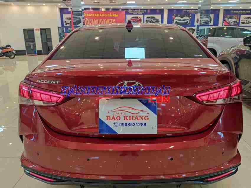 Cần bán gấp xe Hyundai Accent 1.4 AT Đặc Biệt năm 2021, màu Đỏ, Số tự động