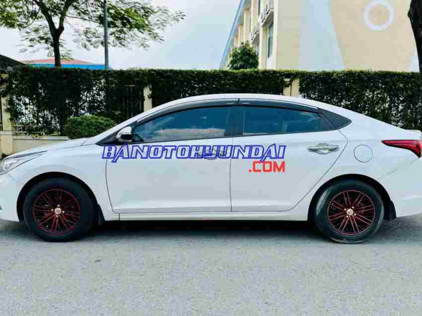 Bán Hyundai Accent 1.4 MT, màu Trắng, Máy xăng, 2018