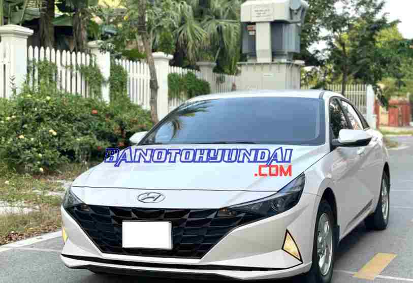 Hyundai Elantra 1.6 AT Tiêu chuẩn năm 2022 cần bán