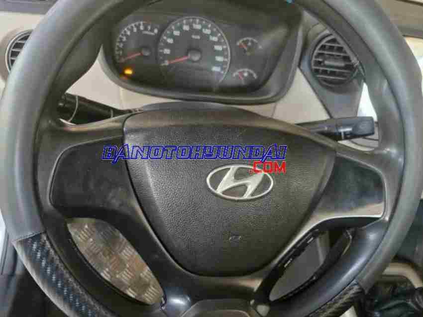 Hyundai i10 Grand 1.2 MT Base năm sản xuất 2015 giá tốt