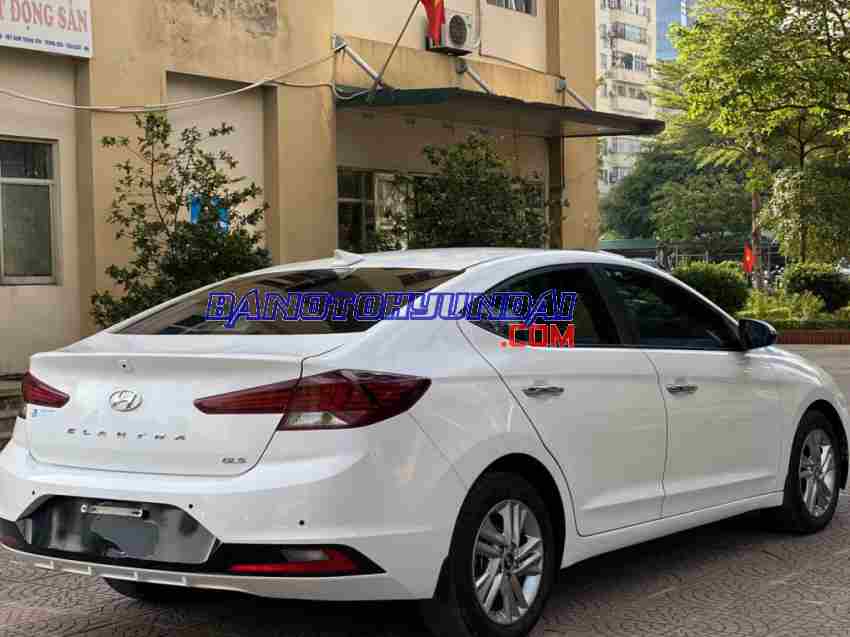 Cần bán Hyundai Elantra 1.6 AT đời 2019