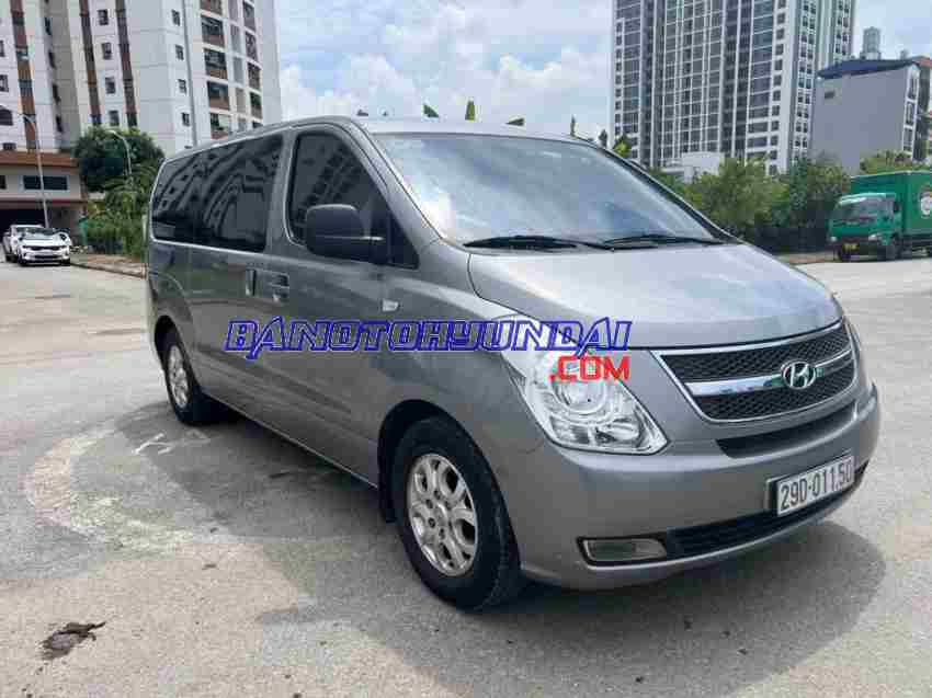 Cần bán Hyundai Grand Starex Van 2.5 MT đời 2011