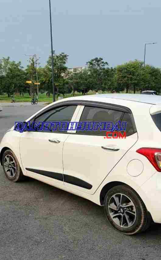 Xe Hyundai i10 Grand 1.2 AT đời 2019 đẹp bán gấp