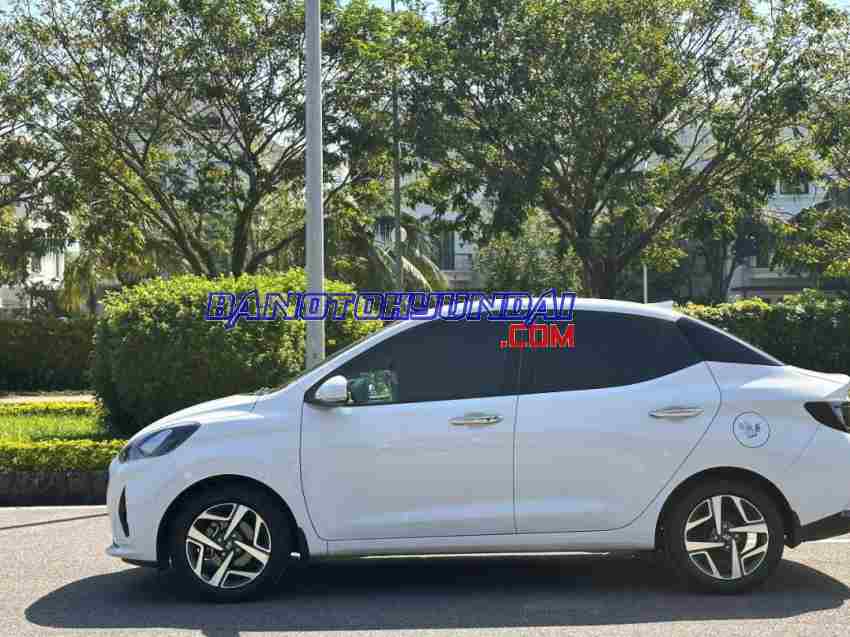 Cần bán xe Hyundai i10 1.2 AT màu Trắng 2022