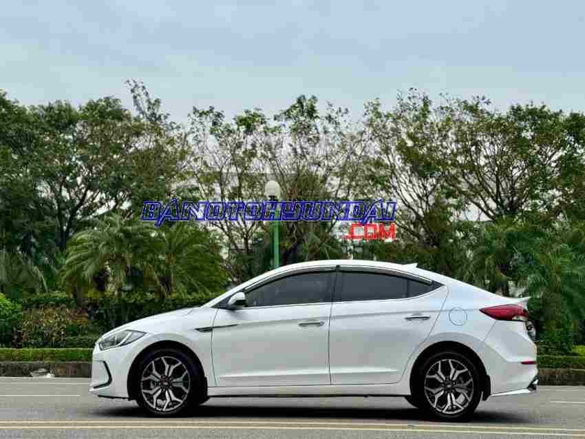 Hyundai Elantra 1.6 MT sản xuất 2017 cực chất!