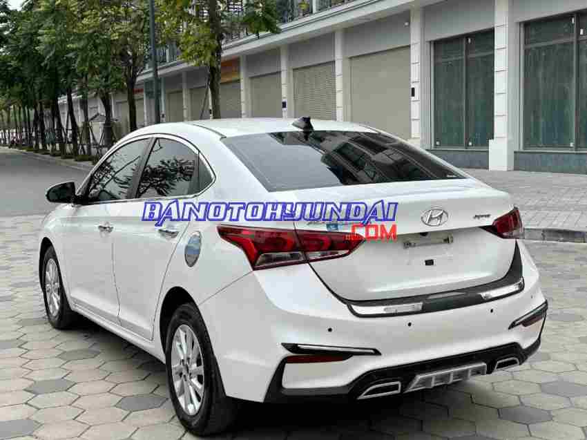 Cần bán Hyundai Accent 1.4 AT Máy xăng 2018 màu Trắng