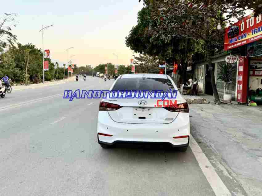 Xe Hyundai Accent 1.4 AT đời 2019 đẹp bán gấp