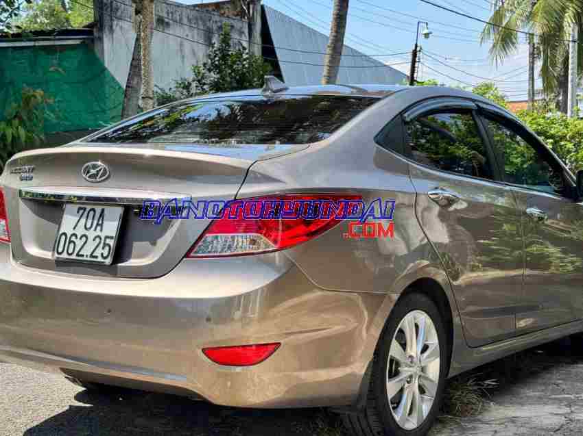 Cần bán Hyundai Accent 1.4 AT 2013, xe đẹp giá rẻ bất ngờ