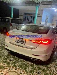 Cần bán xe Hyundai Elantra 1.6 MT năm 2016 màu Trắng cực đẹp