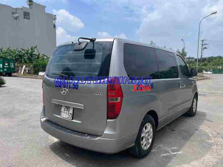 Hyundai Grand Starex Van 2.5 MT 2011 Số tay giá đẹp