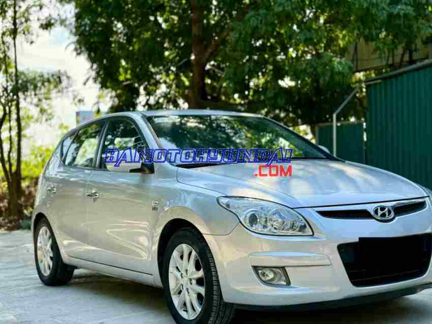 Cần bán gấp Hyundai i30 1.6 AT 2008 - Xe đẹp - Giá tốt