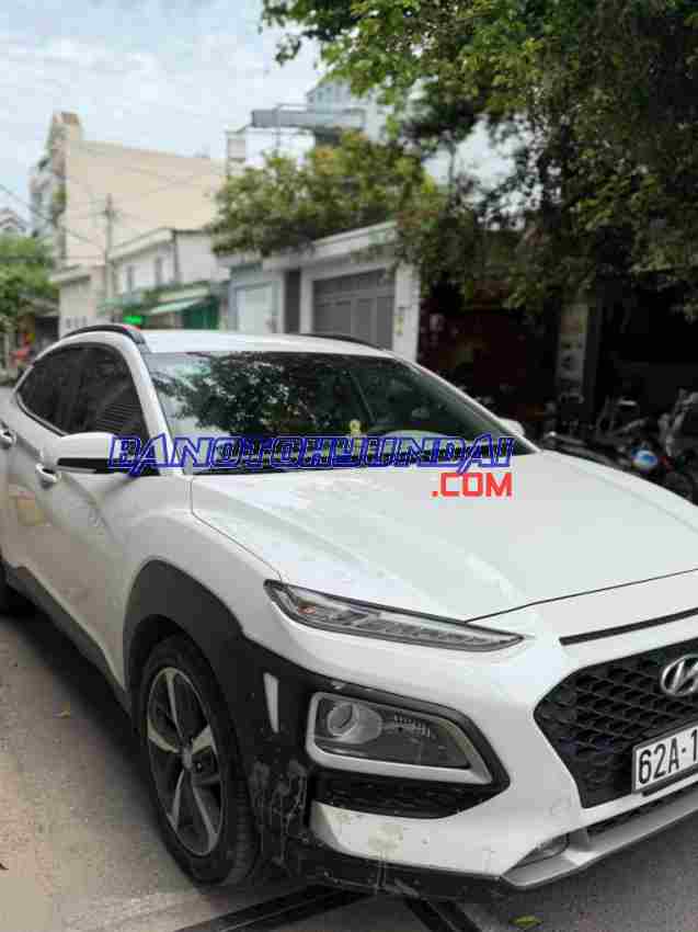 Cần bán xe Hyundai Kona 2.0 ATH năm 2018 màu Trắng cực đẹp