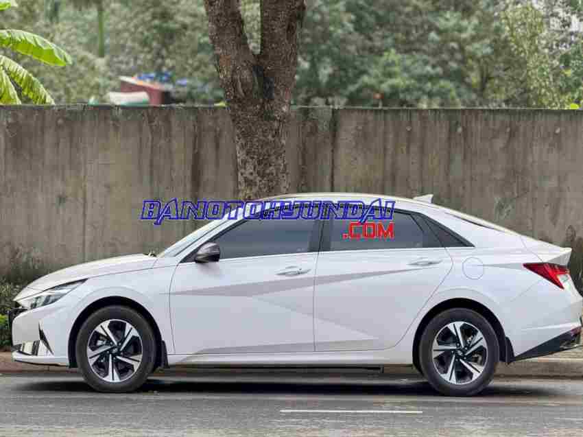 Hyundai Elantra 1.6 AT Đặc biệt 2024 Số tự động cực đẹp!