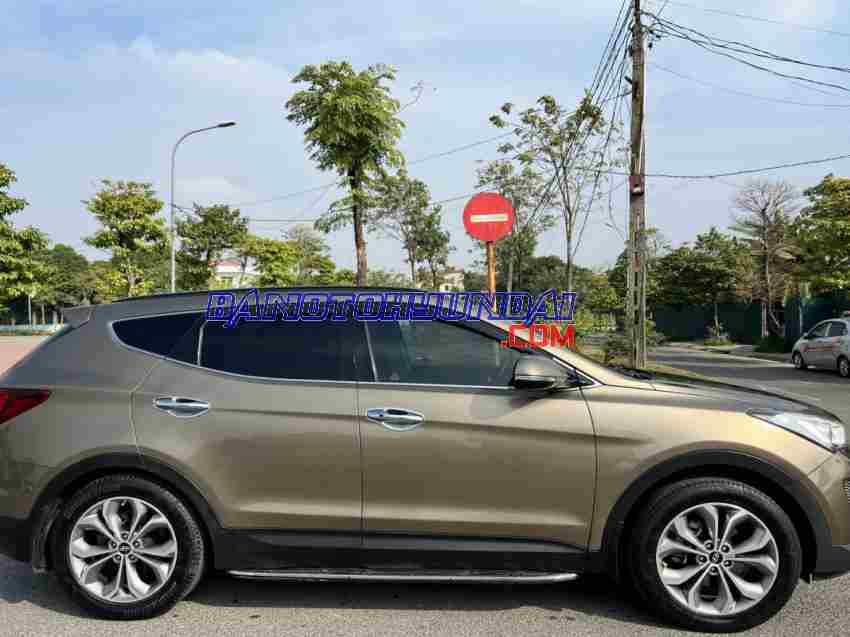 Xe Hyundai SantaFe 2.4L 4WD đời 2015 đẹp bán gấp