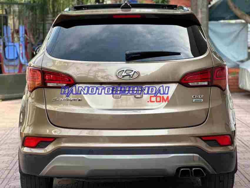 Xe Hyundai SantaFe 2.2L 4WD đời 2016 đẹp bán gấp