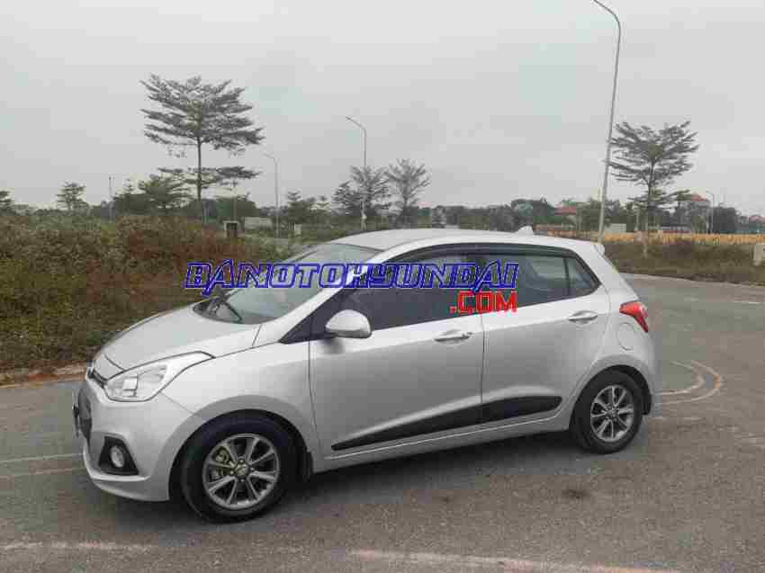 Cần bán nhanh Hyundai i10 Grand 1.2 AT 2015 cực đẹp