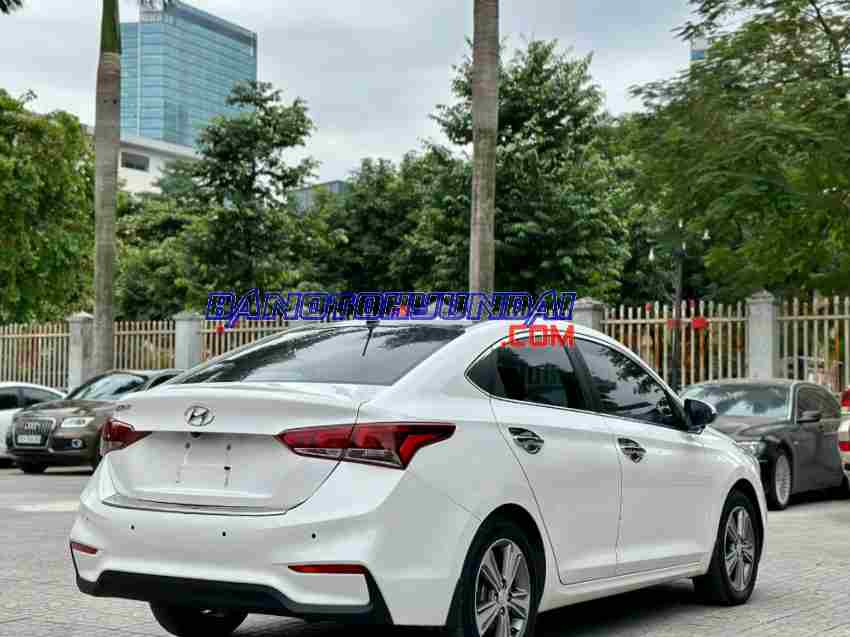 Cần bán gấp xe Hyundai Accent 1.4 ATH 2019 màu Trắng