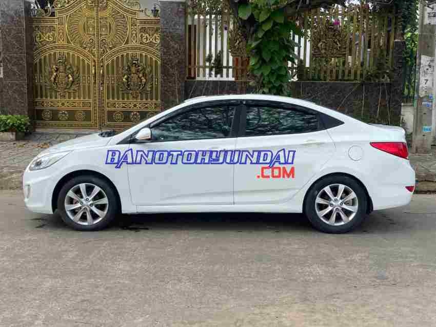 Cần bán xe Hyundai Accent 1.4 AT 2015 Số tự động