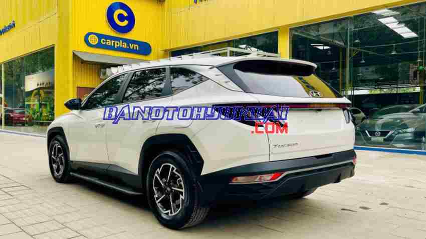 Hyundai Tucson 2.0 AT Tiêu chuẩn 2022 Máy xăng, xe đẹp