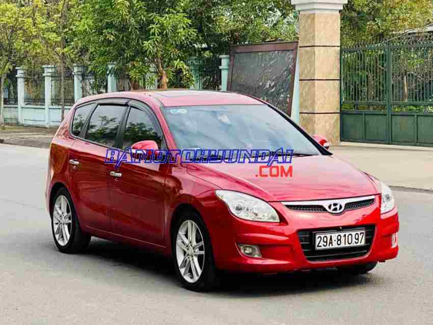 Cần bán gấp xe Hyundai i30 CW 1.6 AT năm 2009, màu Đỏ, Số tự động