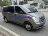 Hyundai Grand Starex Van 2.5 MT model 2011 xe chuẩn hết ý