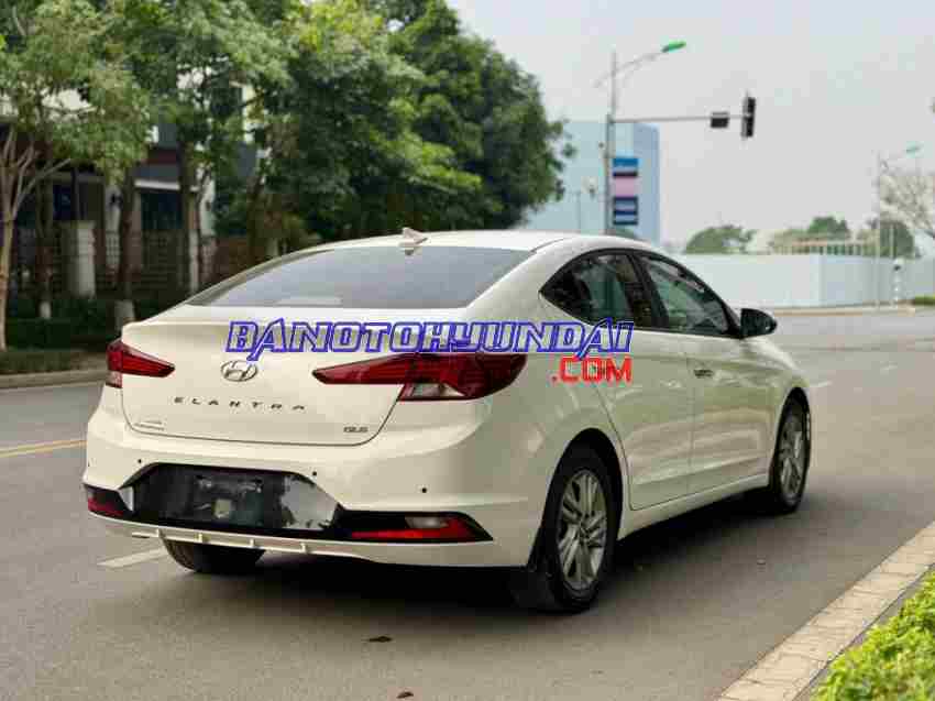 Cần bán Hyundai Elantra 1.6 AT 2021, xe đẹp giá rẻ bất ngờ