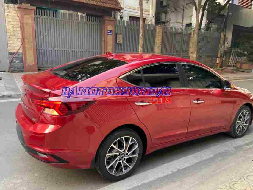 Cần bán nhanh Hyundai Elantra 2.0 AT 2019 cực đẹp