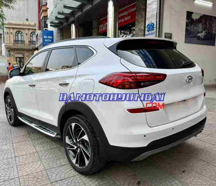 Cần bán gấp Hyundai Tucson 1.6 AT Turbo đời 2020, màu Trắng