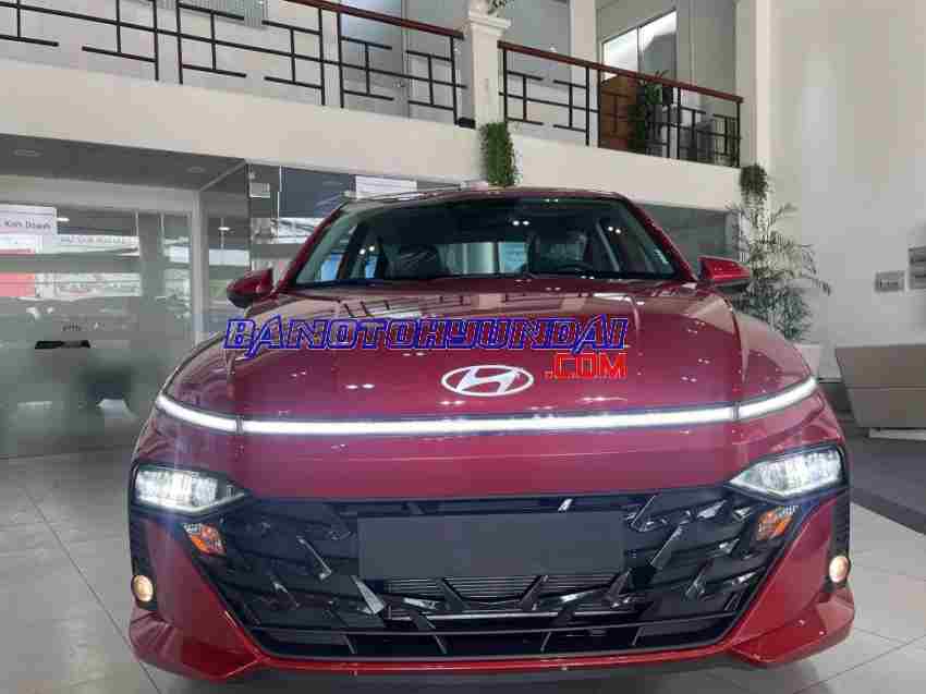 Hyundai Accent Cao cấp 1.5 AT sx 2024 mới kính kong