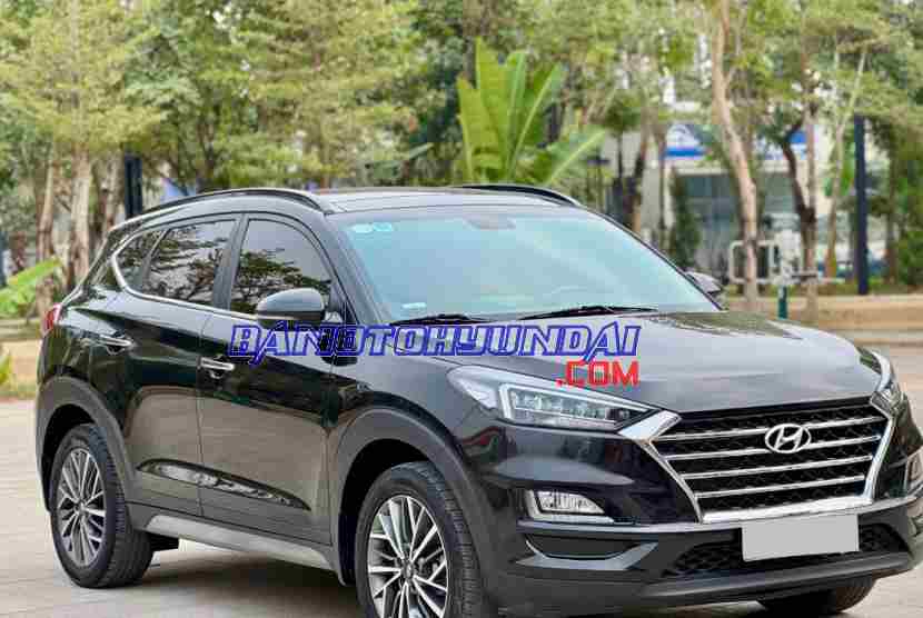 Cần bán gấp Hyundai Tucson 2.0 AT CRDi đời 2019, màu Đen