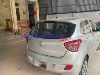 Cần bán gấp xe Hyundai i10 Grand 1.0 MT Base năm 2016, màu Bạc, Số tay