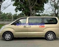 Hyundai Grand Starex 2010 Van Minivan màu Vàng