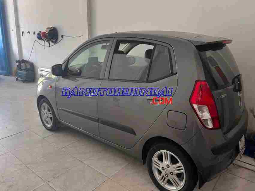 Cần bán gấp Hyundai i10 1.2 AT năm 2010 giá cực tốt