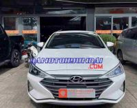 Cần bán gấp xe Hyundai Elantra 1.6 MT 2020 màu Trắng