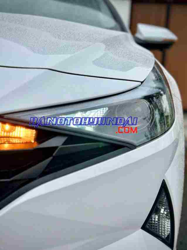 Xe Hyundai Elantra 1.6 AT Tiêu chuẩn đời 2024 đẹp bán gấp