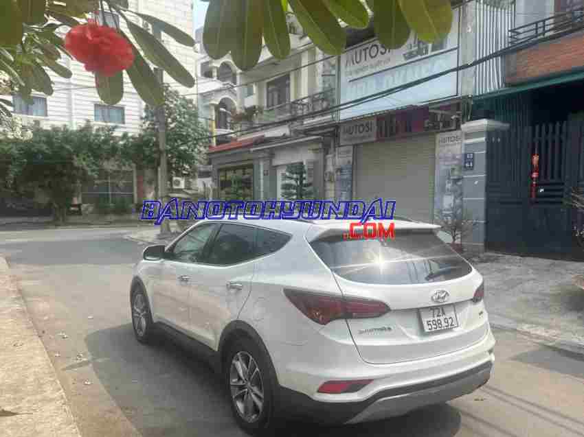 Cần bán gấp Hyundai SantaFe 2.2L 4WD đời 2016, màu Trắng