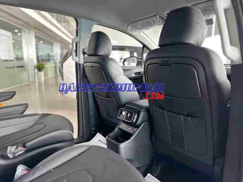 Hyundai Custin Tiêu Chuẩn 1.5T 2025