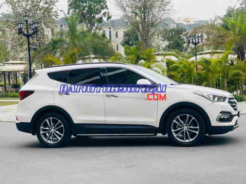 Cần bán Hyundai SantaFe 2.2L 4WD 2017 - Số tự động