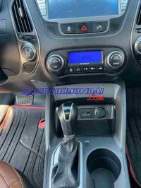 Cần bán gấp Hyundai Tucson 2.0 AT đời 2014, màu Trắng